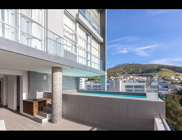 1 BEDROOM APARTMENT FOR SALE IN CAPE TOWN CITY CENTRE